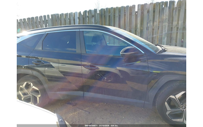 Hyundai Tucson 2.5L I-4 DI, DOHC, VVT, 187HP Front Wheel Drive - автомобили, коли, обяви за нови и употребявани 12