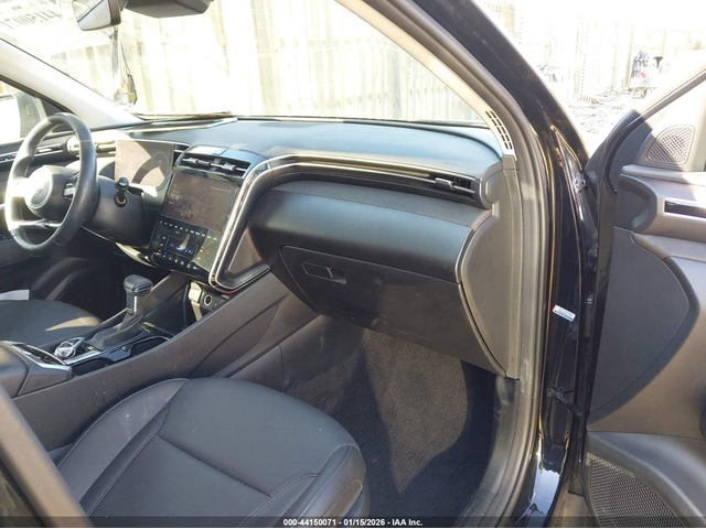 Hyundai Tucson 2.5L I-4 DI, DOHC, VVT, 187HP Front Wheel Drive - автомобили, коли, обяви за нови и употребявани 4