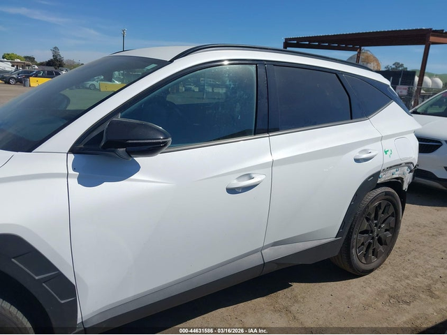 Hyundai Tucson 2.5L I-4 DI, DOHC, VVT, 187HP Front Wheel Drive - автомобили, коли, обяви за нови и употребявани 14