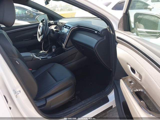 Hyundai Tucson 2.5L I-4 DI, DOHC, VVT, 187HP Front Wheel Drive - автомобили, коли, обяви за нови и употребявани 4