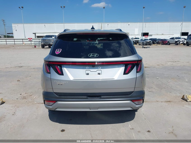 Hyundai Tucson 2.5L I-4 DI, DOHC, VVT, 187HP Front Wheel Drive - автомобили, коли, обяви за нови и употребявани 15