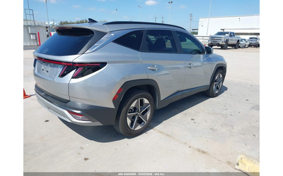 hyundai-tucson-2-5l-i-4-di-dohc-vvt-187hp-front-wheel-drive - 3