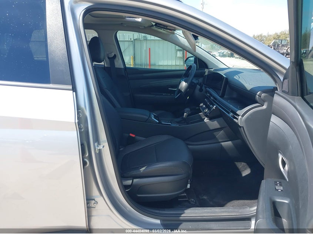 Hyundai Tucson 2.5L I-4 DI, DOHC, VVT, 187HP Front Wheel Drive - автомобили, коли, обяви за нови и употребявани 4