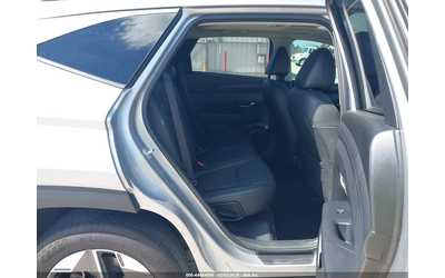 Hyundai Tucson 2.5L I-4 DI, DOHC, VVT, 187HP Front Wheel Drive - автомобили, коли, обяви за нови и употребявани 7