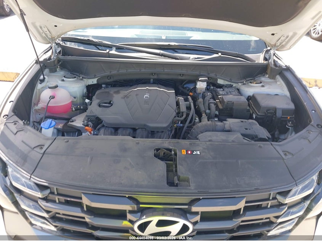 Hyundai Tucson 2.5L I-4 DI, DOHC, VVT, 187HP Front Wheel Drive - автомобили, коли, обяви за нови и употребявани 9