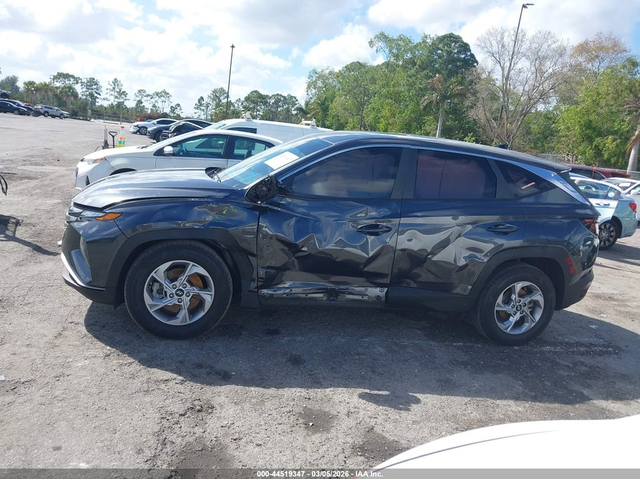 Hyundai Tucson 2.5L I-4 DI, DOHC, VVT, 187HP Front Wheel Drive - автомобили, коли, обяви за нови и употребявани 13