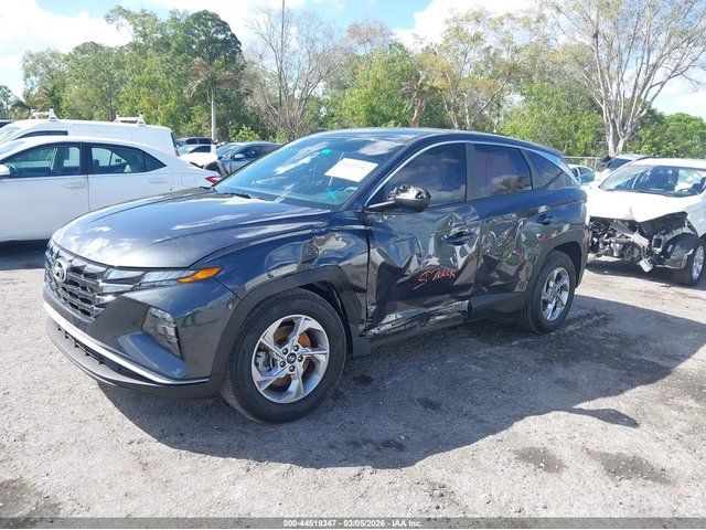 Hyundai Tucson 2.5L I-4 DI, DOHC, VVT, 187HP Front Wheel Drive - автомобили, коли, обяви за нови и употребявани 5