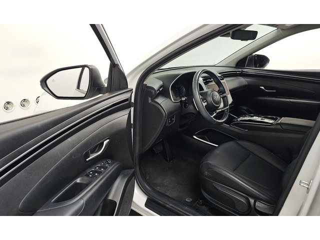 Hyundai Tucson Gasoline 1.6 Turbo 2WD Modern - автомобили, коли, обяви за нови и употребявани 9