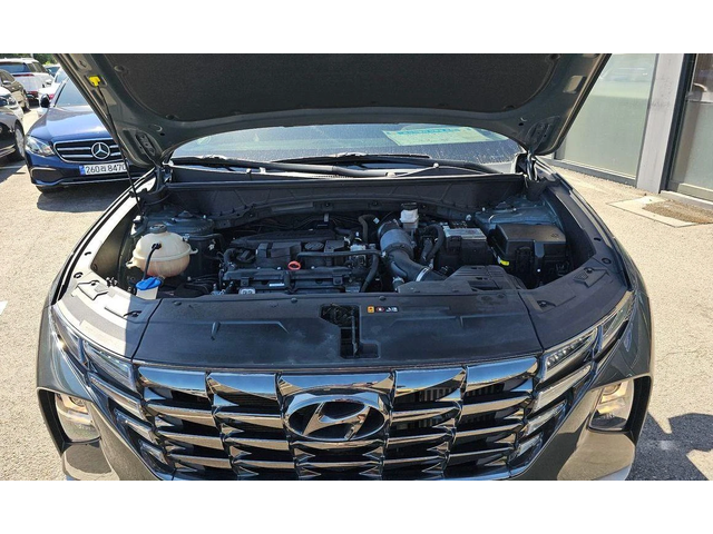 Hyundai Tucson Gasoline 1.6 Turbo 2WD Premium - автомобили, коли, обяви за нови и употребявани 5