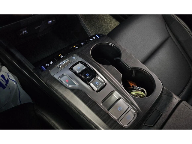 Hyundai Tucson Gasoline 1.6 Turbo 2WD Premium - автомобили, коли, обяви за нови и употребявани 8