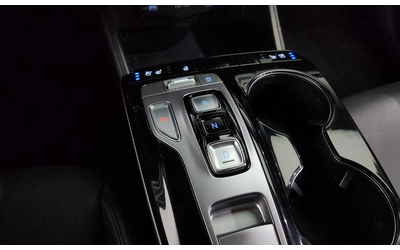 Hyundai Tucson Gasoline 1.6 Turbo 2WD Modern - автомобили, коли, обяви за нови и употребявани 8