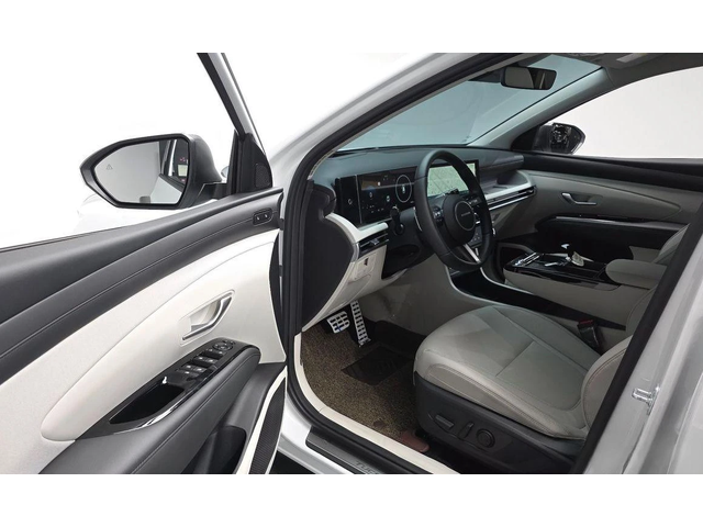 Hyundai Tucson Diesel 2.0 2WD Inspiration - автомобили, коли, обяви за нови и употребявани 10