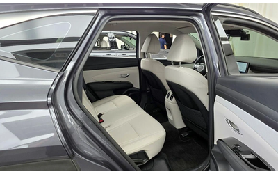 Hyundai Tucson Diesel 2.0 2WD Premium * НАЙ-ДОБРА ЦЕНА В БЪЛГАРИЯ - автомобили, коли, обяви за нови и употребявани 11