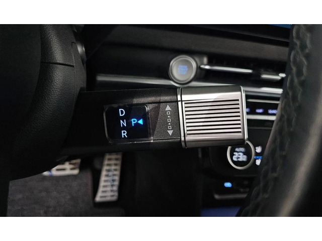 Hyundai Tucson Diesel 2.0 2WD Inspiration - автомобили, коли, обяви за нови и употребявани 8