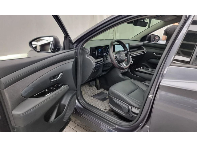 Hyundai Tucson Gasoline 1.6 Turbo 2WD Premium - автомобили, коли, обяви за нови и употребявани 9