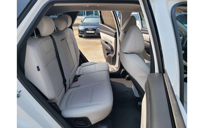 Hyundai Tucson Gasoline 1.6 Turbo 2WD Premium - автомобили, коли, обяви за нови и употребявани 10