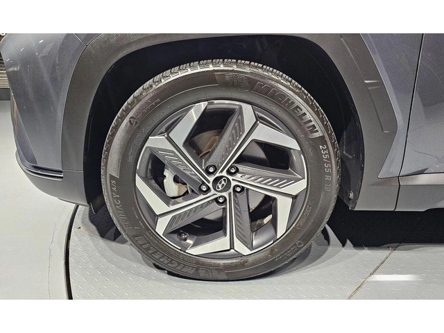 Hyundai Tucson Diesel 2.0 2WD Inspiration - автомобили, коли, обяви за нови и употребявани 4