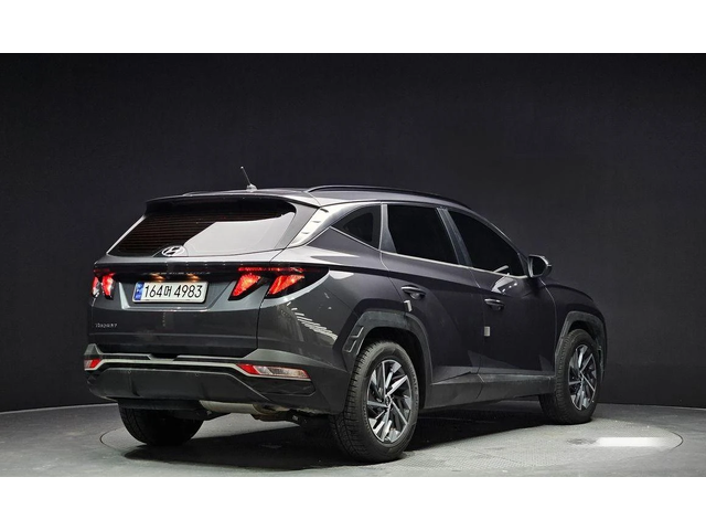 Hyundai Tucson Diesel 2.0 2WD Premium * НАЙ-ДОБРА ЦЕНА В БЪЛГАРИЯ - автомобили, коли, обяви за нови и употребявани 1