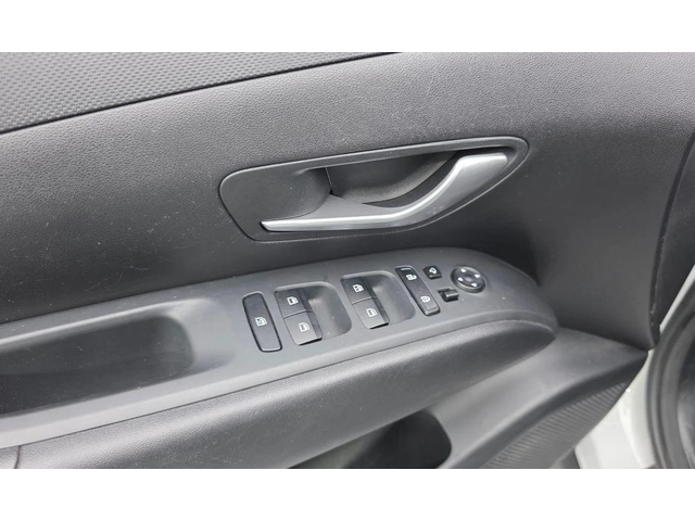 Hyundai Tucson Diesel 2.0 2WD Modern * НАЙ-ДОБРА ЦЕНА В БЪЛГАРИЯ* - автомобили, коли, обяви за нови и употребявани 13