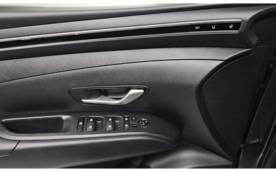 Hyundai Tucson Gasoline 1.6 Turbo 2WD Premium - автомобили, коли, обяви за нови и употребявани 12