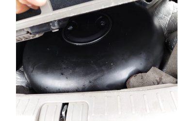 Hyundai Tucson 2, 0i  ГАЗ/БЕНЗИН - автомобили, коли, обяви за нови и употребявани 12