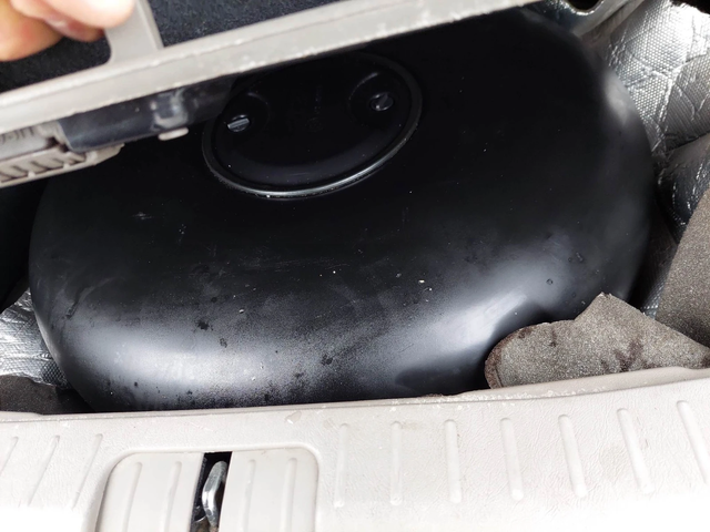 Hyundai Tucson 2, 0i  ГАЗ/БЕНЗИН - автомобили, коли, обяви за нови и употребявани 12