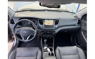 Hyundai Tucson -2.0CRDI-PREMIUM-4X4-FULL PACK - автомобили, коли, обяви за нови и употребявани 11