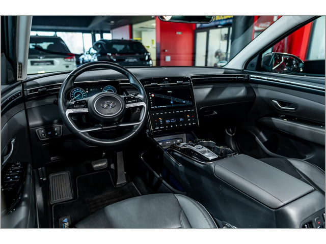 Hyundai Tucson Hyundai Tucson  - автомобили, коли, обяви за нови и употребявани 8