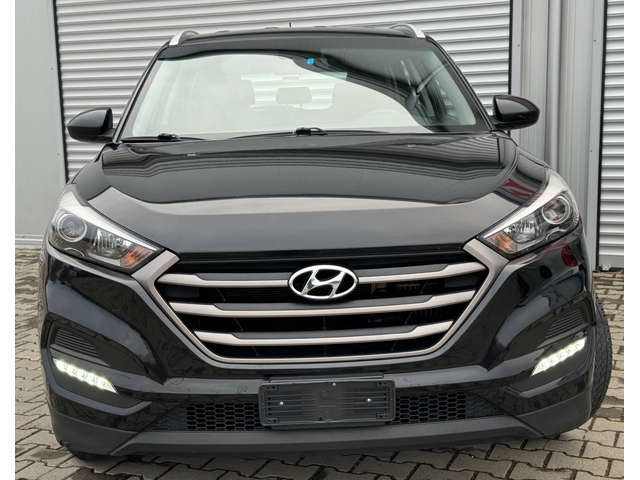 Hyundai Tucson 1, 7crdi 116ps, 6ck, темпо, мулти, борд, клима, 6b - автомобили, коли, обяви за нови и употребявани 1
