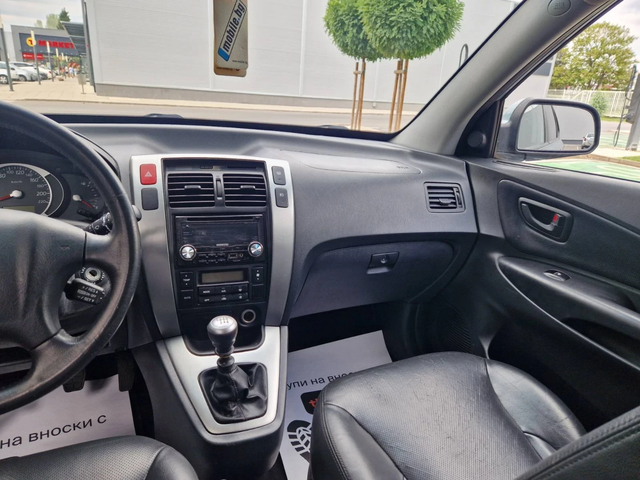 Hyundai Tucson 2.0 / 136 к.с. - автомобили, коли, обяви за нови и употребявани 12