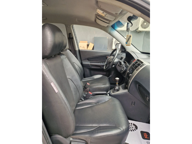 Hyundai Tucson 2.0 / 136 к.с. - автомобили, коли, обяви за нови и употребявани 6