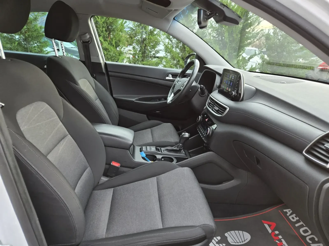 Hyundai Tucson 1.6CRDI-136кс= АВТОМАТ= 4Х4= 360= FACE= DISTRONIC - автомобили, коли, обяви за нови и употребявани 13