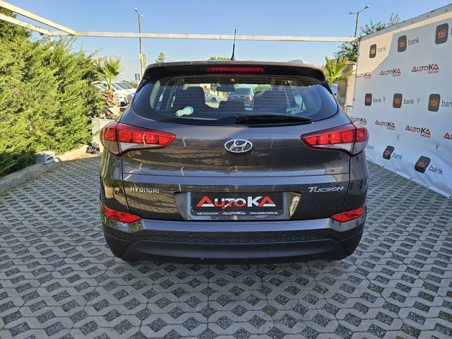 Hyundai Tucson 1.7CRDI-116kc= 149.000km= 6СКОРОСТИ= СЕРВИЗНА ИСТО - автомобили, коли, обяви за нови и употребявани 3