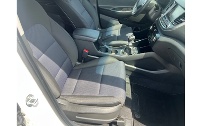 Hyundai Tucson 1.7 CRDI X POSIBLE - автомобили, коли, обяви за нови и употребявани 12