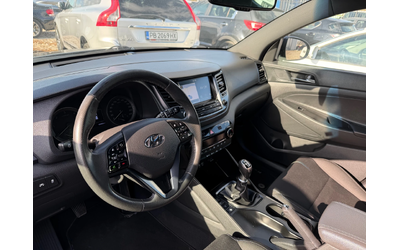 Hyundai Tucson 1.7 CRDI X POSIBLE - автомобили, коли, обяви за нови и употребявани 11