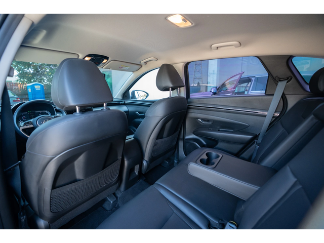 Hyundai Tucson 2.0CRDi | TОП СЪСТОЯНИЕ | 34000KM - автомобили, коли, обяви за нови и употребявани 12