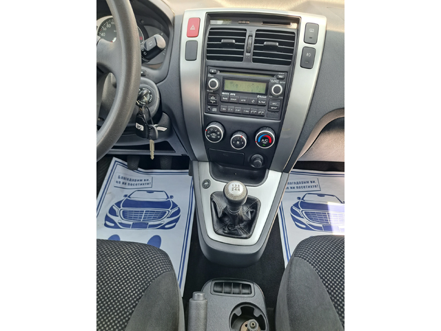 Hyundai Tucson 2, 0i  g-pl - автомобили, коли, обяви за нови и употребявани 12