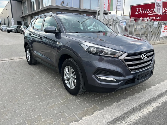 Hyundai Tucson 1.7 Diesel 76000 км!! - автомобили, коли, обяви за нови и употребявани 0