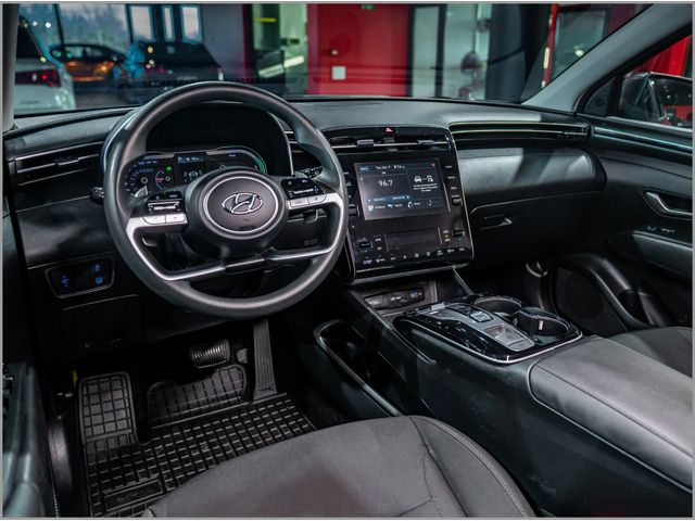 Hyundai Tucson Hyundai Tucson  - автомобили, коли, обяви за нови и употребявани 23