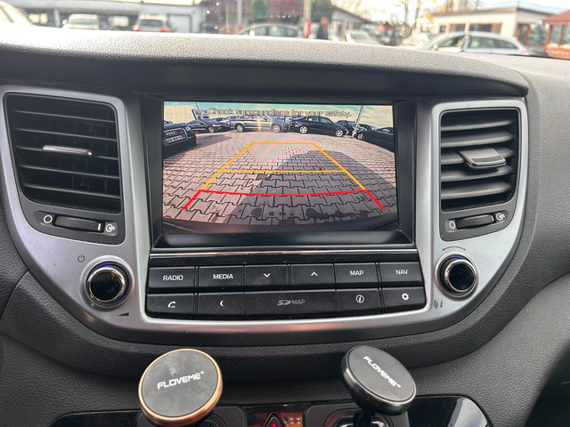 Hyundai Tucson 2.0CRDI 4WD AVTOMAT/NAVI/KAMERA/KOJA/PANORAMA FULL - автомобили, коли, обяви за нови и употребявани 16