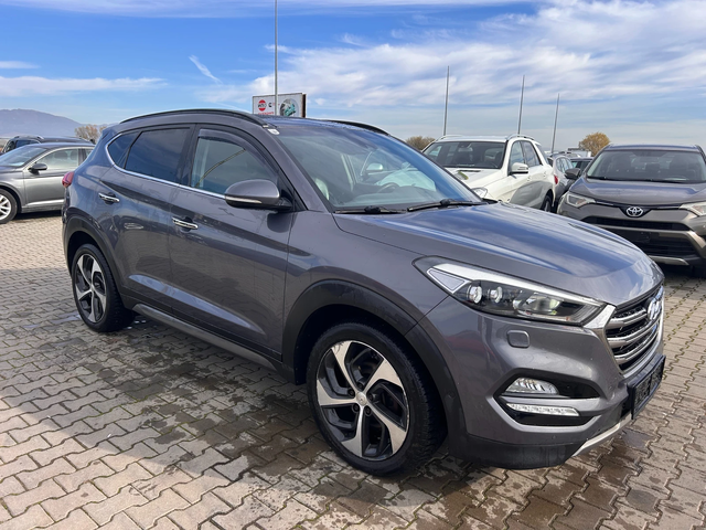 Hyundai Tucson 2.0CRDI 4WD AVTOMAT/NAVI/KAMERA/KOJA/PANORAMA FULL - автомобили, коли, обяви за нови и употребявани 3