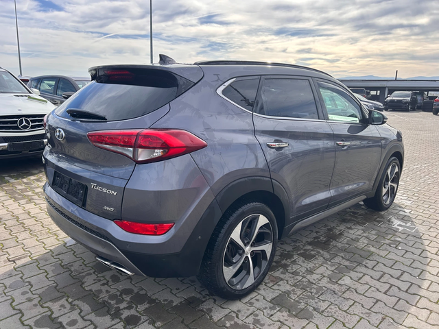 Hyundai Tucson 2.0CRDI 4WD AVTOMAT/NAVI/KAMERA/KOJA/PANORAMA FULL - автомобили, коли, обяви за нови и употребявани 5