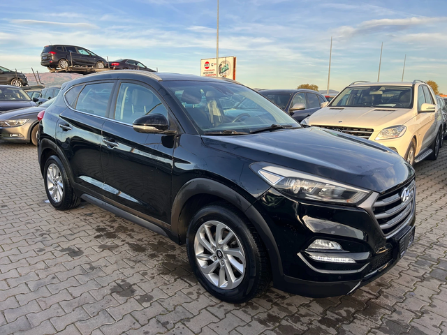 Hyundai Tucson 1.7CRDI NAVI/KAMERA EURO 6 - автомобили, коли, обяви за нови и употребявани 3