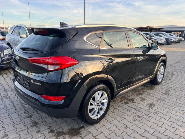 Hyundai Tucson 1.7CRDI NAVI/KAMERA EURO 6 - автомобили, коли, обяви за нови и употребявани 5