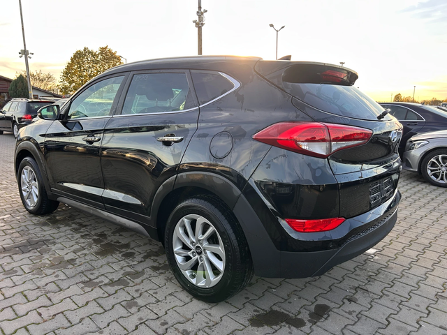 Hyundai Tucson 1.7CRDI NAVI/KAMERA EURO 6 - автомобили, коли, обяви за нови и употребявани 7