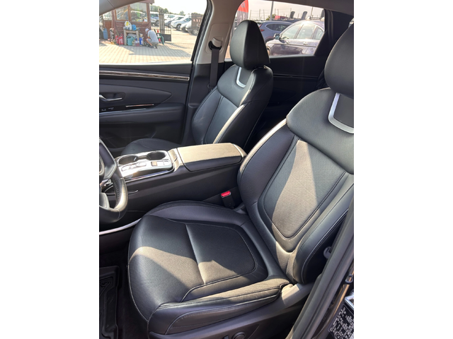 Hyundai Tucson 1.6i HYBRID 4X4 NAVI/PANORAMA FULL EURO 6 7800KM!! - автомобили, коли, обяви за нови и употребявани 12