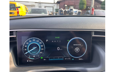 Hyundai Tucson 1.6i HYBRID 4X4 NAVI/PANORAMA FULL EURO 6 7800KM!! - автомобили, коли, обяви за нови и употребявани 16