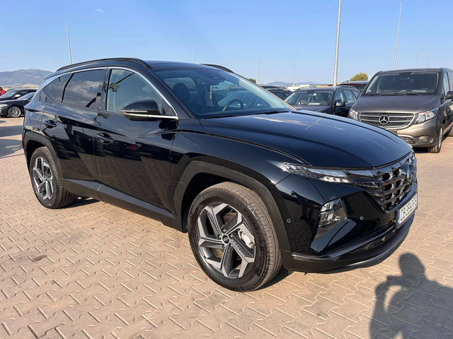 Hyundai Tucson 1.6i HYBRID 4X4 NAVI/PANORAMA FULL EURO 6 7800KM!! - автомобили, коли, обяви за нови и употребявани 3