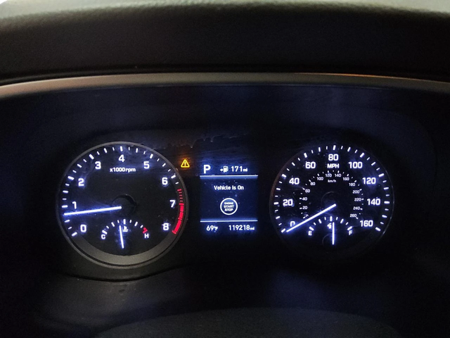 Hyundai Tucson LIMITED* - автомобили, коли, обяви за нови и употребявани 8