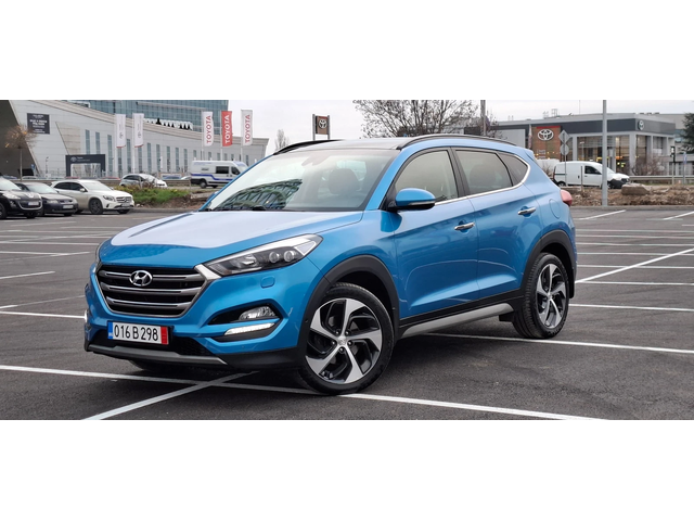 Hyundai Tucson 2.0 crdi Vertex  4х4 Automat Led Panorama - автомобили, коли, обяви за нови и употребявани 2